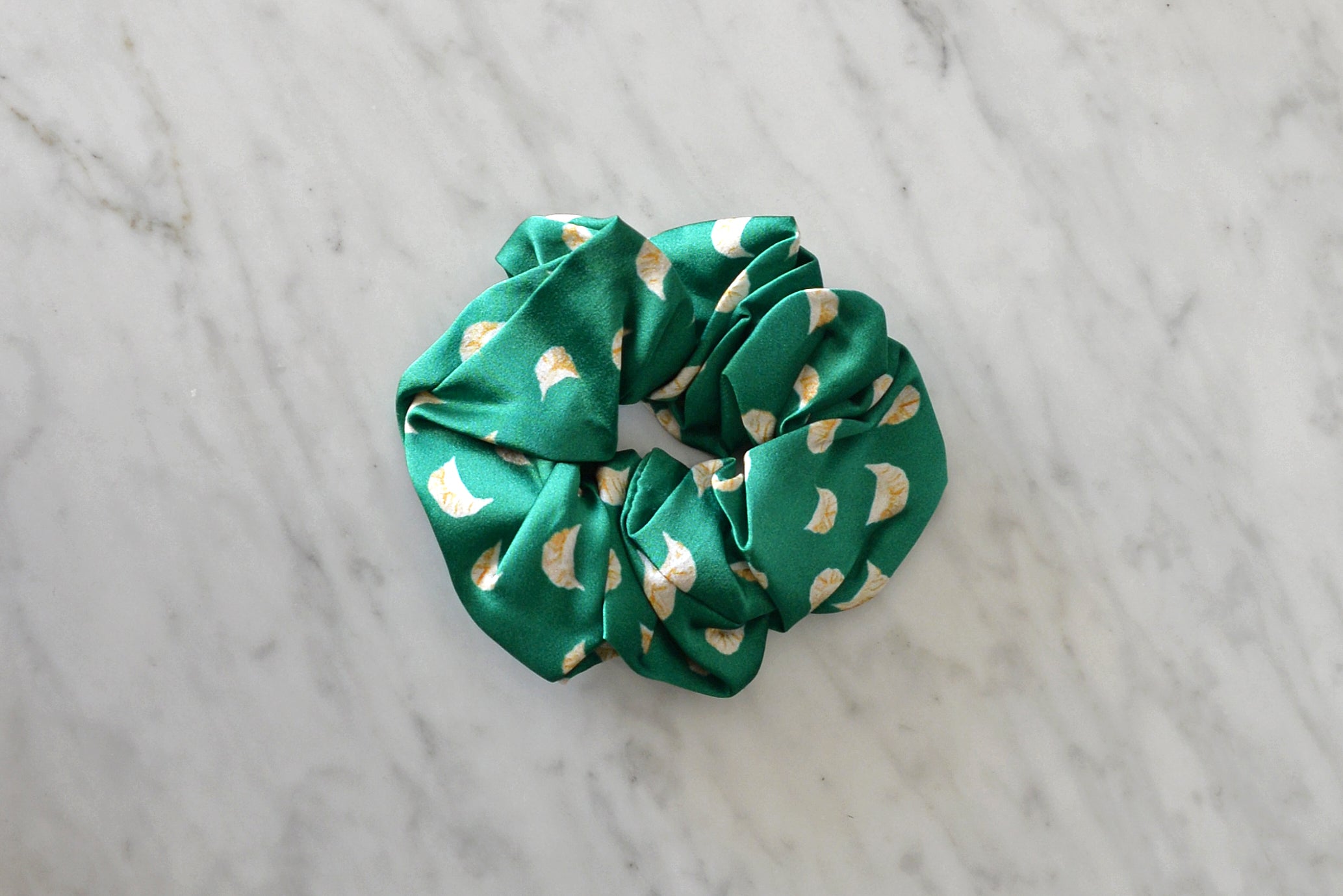 DUMPLING Silk Scrunchie