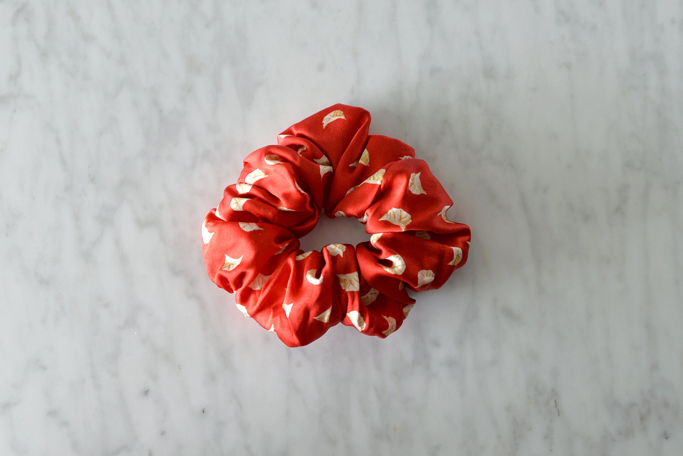 DUMPLING Silk Scrunchie